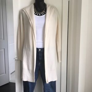 *NWT* winter white cashmere sweater